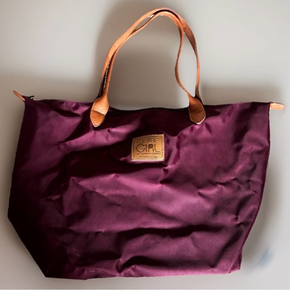 Junior Drake "It's The Girl" Large Tote Bag | Deep Burgundy Wine - Pre-owned
